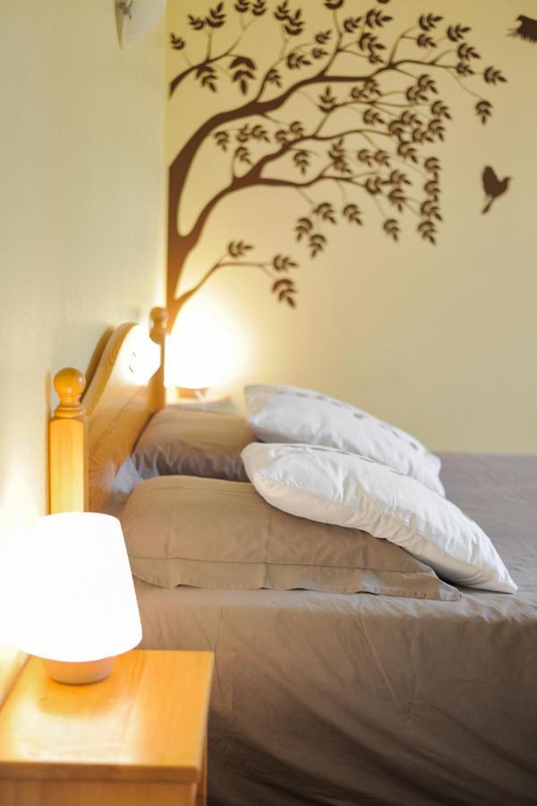 Chambres D'Hotes De L'Auberge L'Astrassadou Rézentières Bagian luar foto