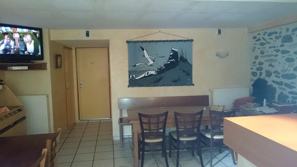 Chambres D'Hotes De L'Auberge L'Astrassadou Rézentières Bagian luar foto