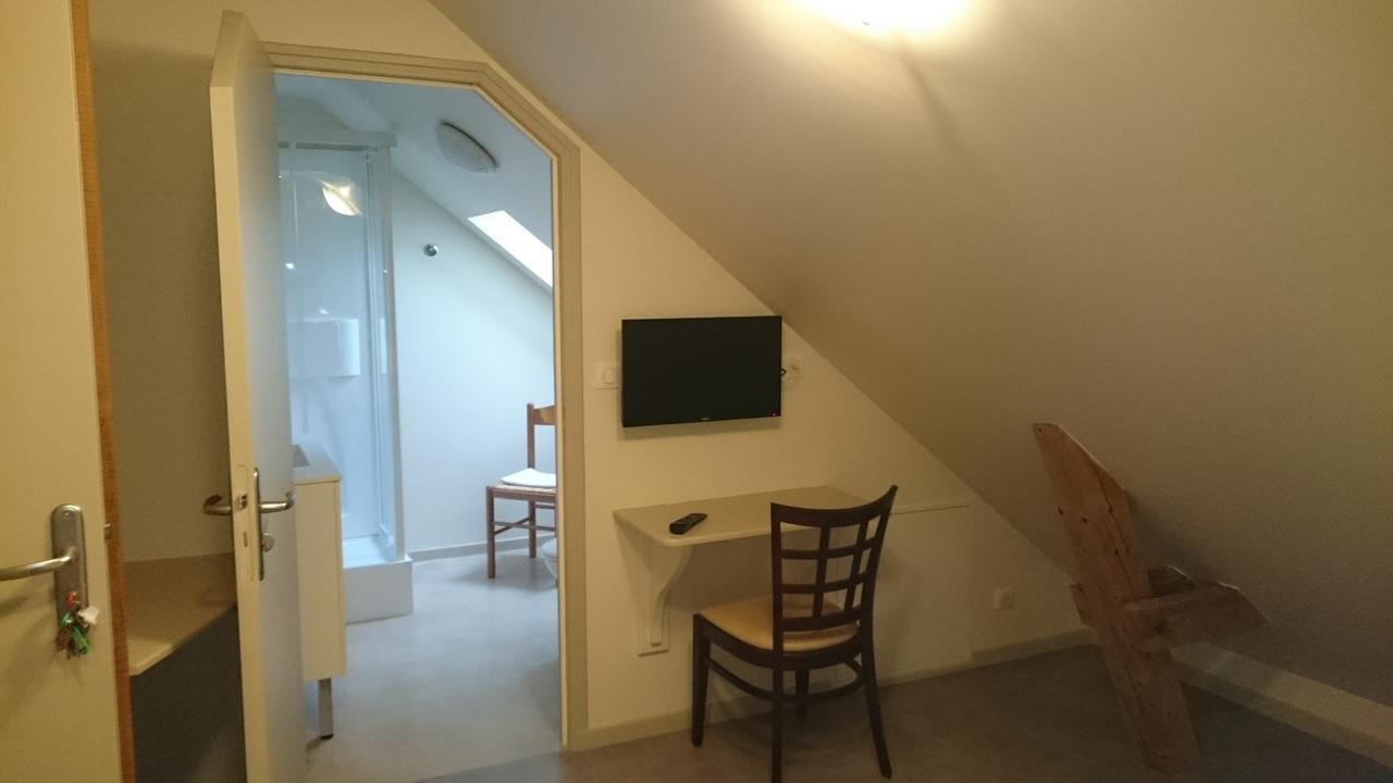 Chambres D'Hotes De L'Auberge L'Astrassadou Rézentières Bagian luar foto